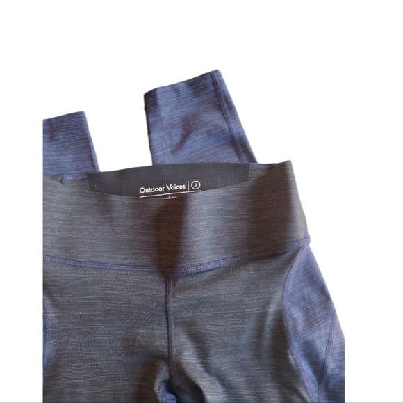 Outdoor Voices two tone leggings Capri - Picture 7 of 10